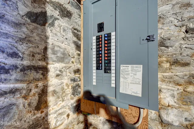 $225,000 | 258 Kingsboro Avenue, Gloversville, NY 12078