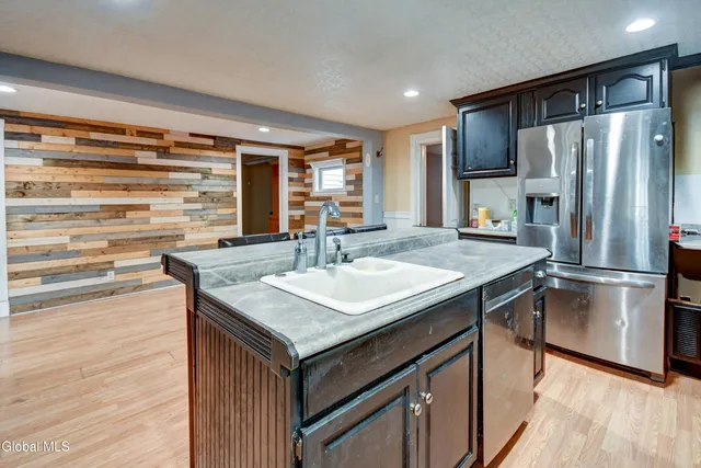 $225,000 | 258 Kingsboro Avenue, Gloversville, NY 12078