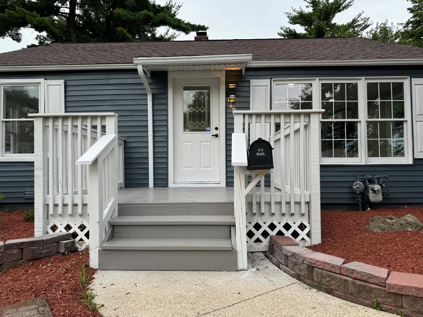 1105 Ridgeway Avenue Aurora, IL 60506 - Photo 7 of 23 Gallery Image 7