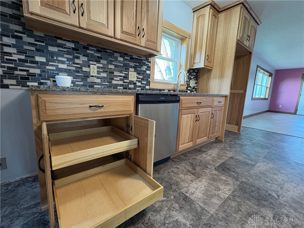 8853 Graw Road Arcanum, OH 45304 - Photo 18 of 98