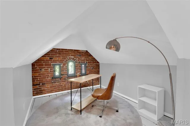 $399,900 | 5536 Lisette Avenue, St. Louis, MO 63109