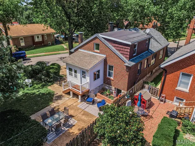 $399,900 | 5536 Lisette Avenue, St. Louis, MO 63109