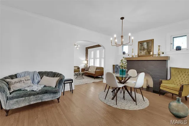 $399,900 | 5536 Lisette Avenue, St. Louis, MO 63109