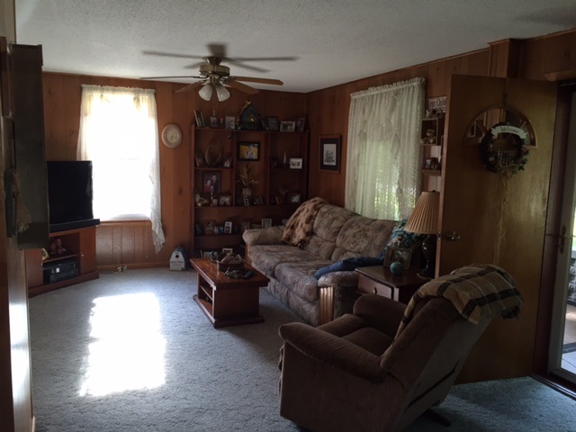 1397 West 375 North Rochester, IN 46975 - Photo 3 of 12