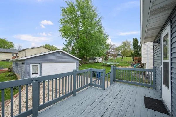 $239,000 | 2616 Sheffield Drive, Davenport, IA 52806