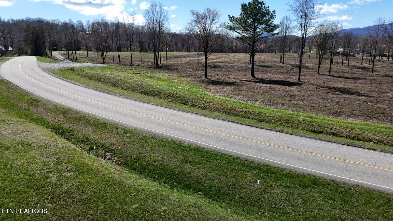 3 Rd Jacksboro Tn 37757 Jacksboro, TN 37757 - Photo 3 of 10 dji95fly952 (29)
