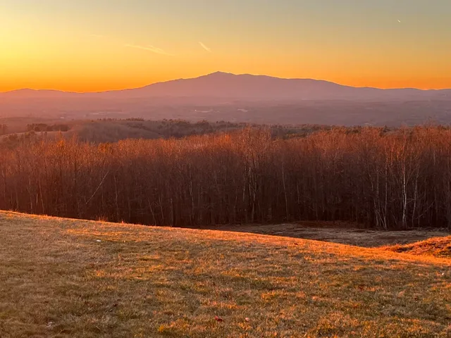 $2,250,000 | 55 West View Drive, Peterborough, NH 03458