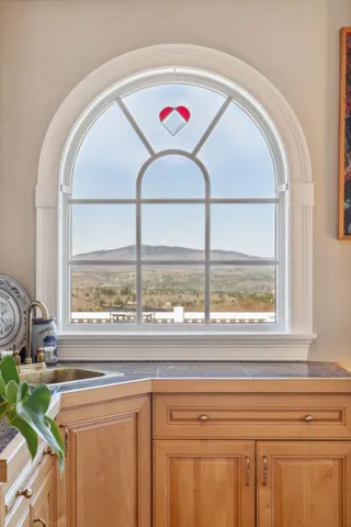 $2,250,000 | 55 West View Drive, Peterborough, NH 03458