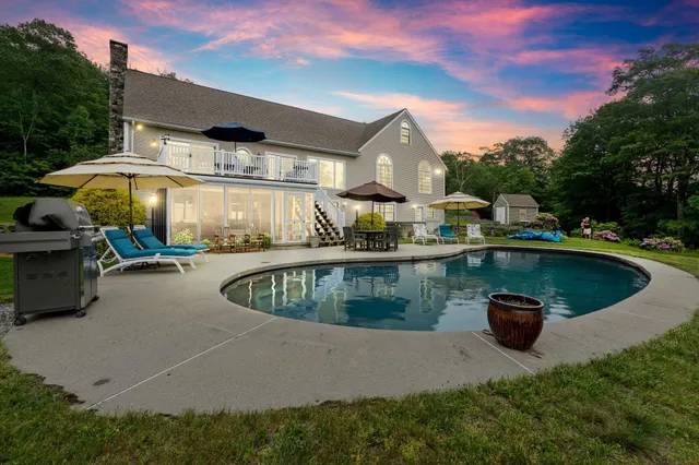 $2,250,000 | 55 West View Drive, Peterborough, NH 03458