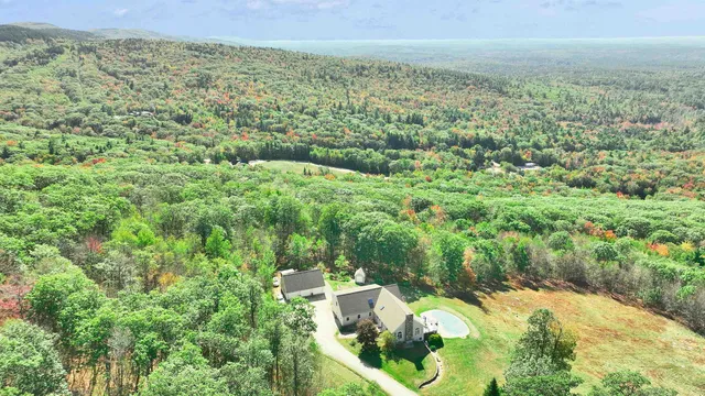 $2,250,000 | 55 West View Drive, Peterborough, NH 03458