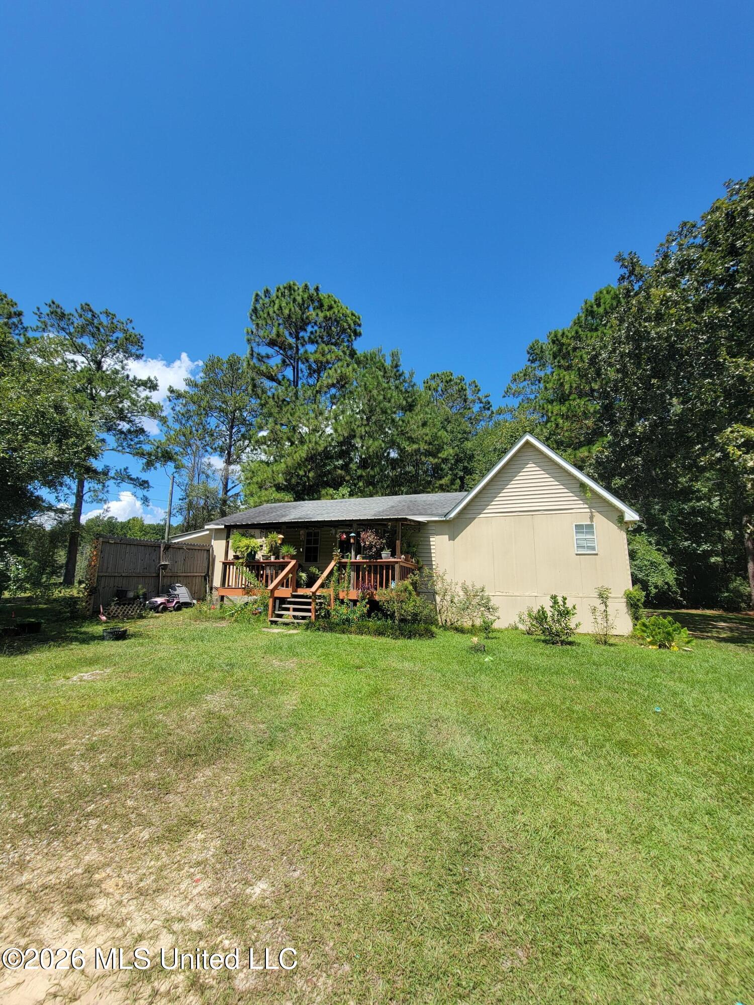 245 Baucum Road Carriere, MS 39426 - Photo 1 of 16 00