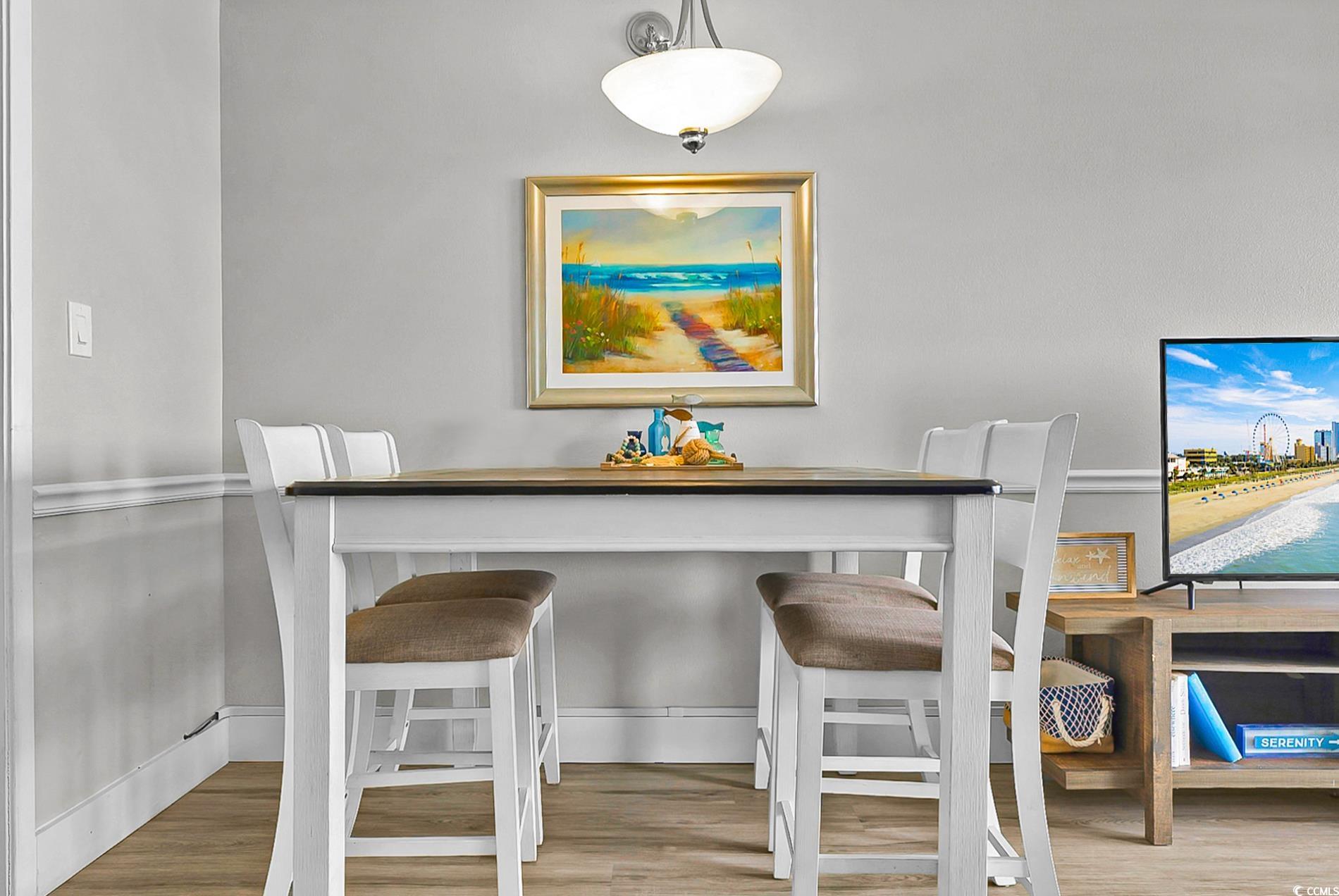 7200 North Ocean Boulevard, Unit 553 Myrtle Beach, SC 29572 - Photo 13 of 27 Detailed view of a textured wall