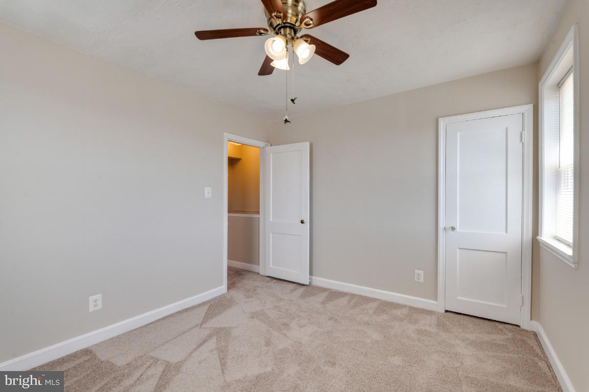 3502 Greenvale Road Baltimore, MD 21229 - Photo 13 of 33 PRIMARY BEDROOM Alt View