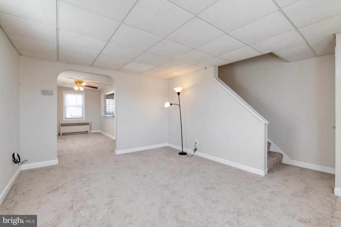 3502 Greenvale Road Baltimore, MD 21229 - Photo 4 of 33 LIVING ROOM View 2