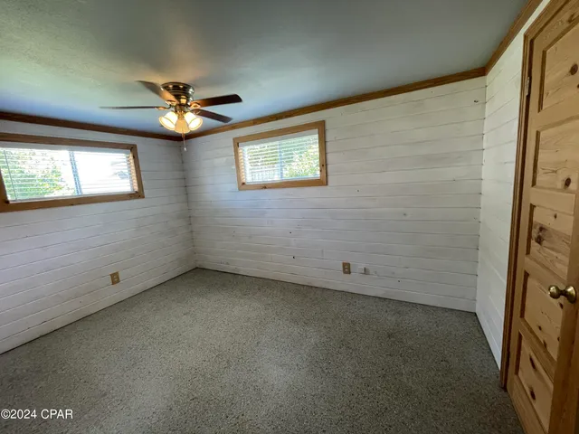 $2,000 | 305 Tarpon Street, Panama City Beach, FL 32413