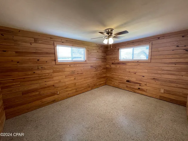 $2,000 | 305 Tarpon Street, Panama City Beach, FL 32413