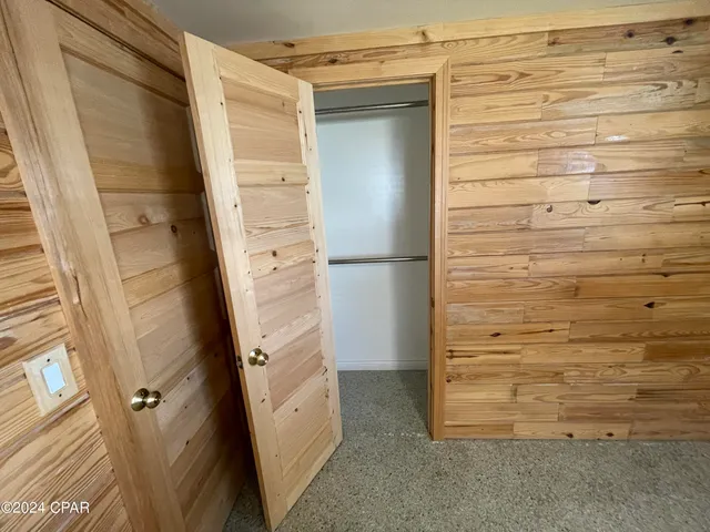 $2,000 | 305 Tarpon Street, Panama City Beach, FL 32413