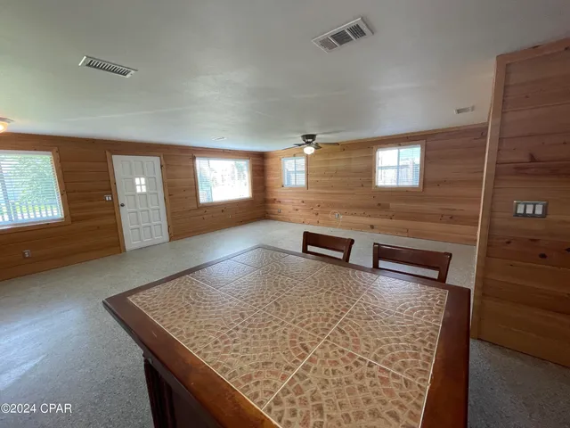 $2,000 | 305 Tarpon Street, Panama City Beach, FL 32413