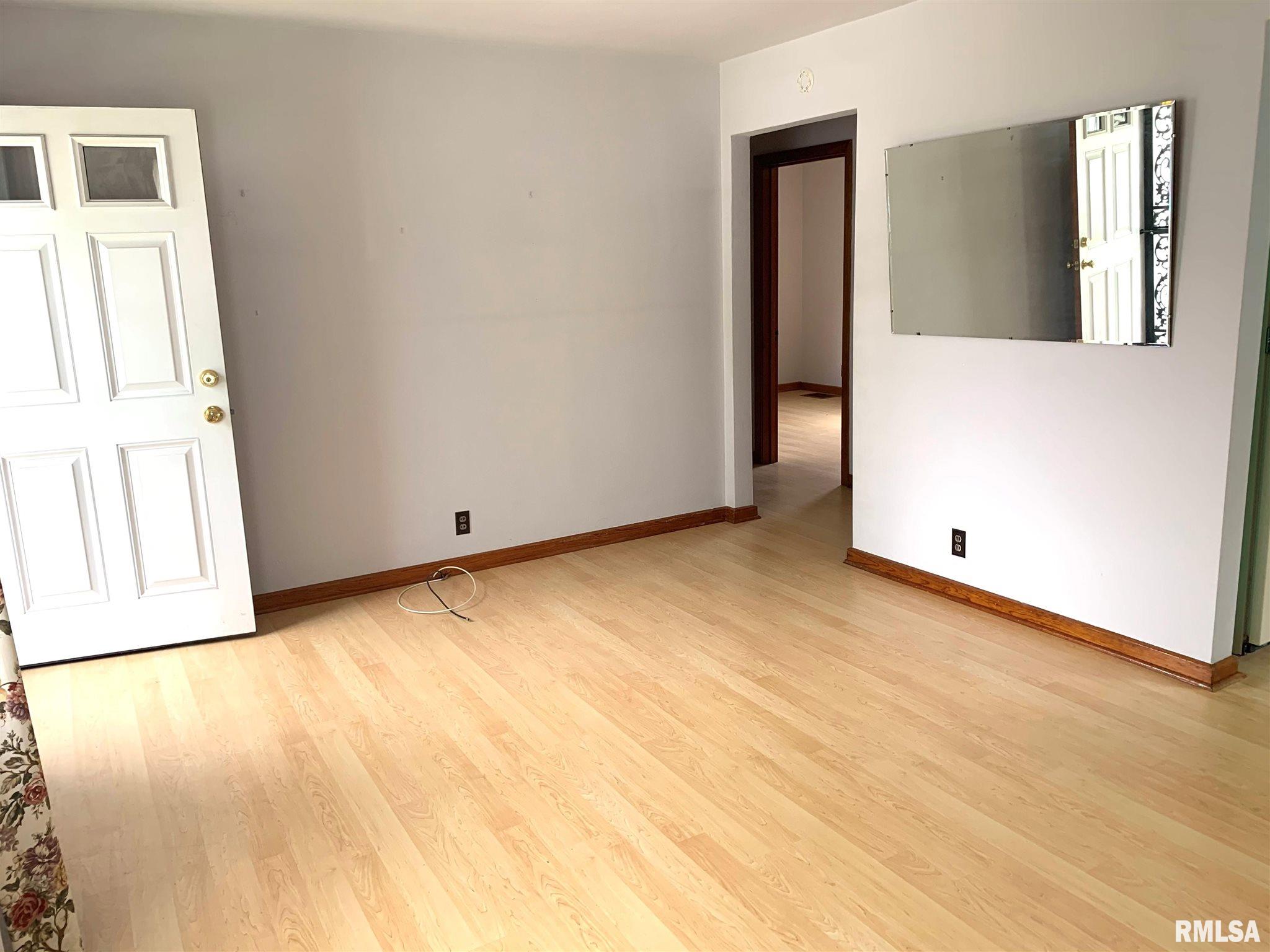 1722 East Watch Avenue Springfield, IL 62702 - Photo 10 of 13 Gallery Image 10