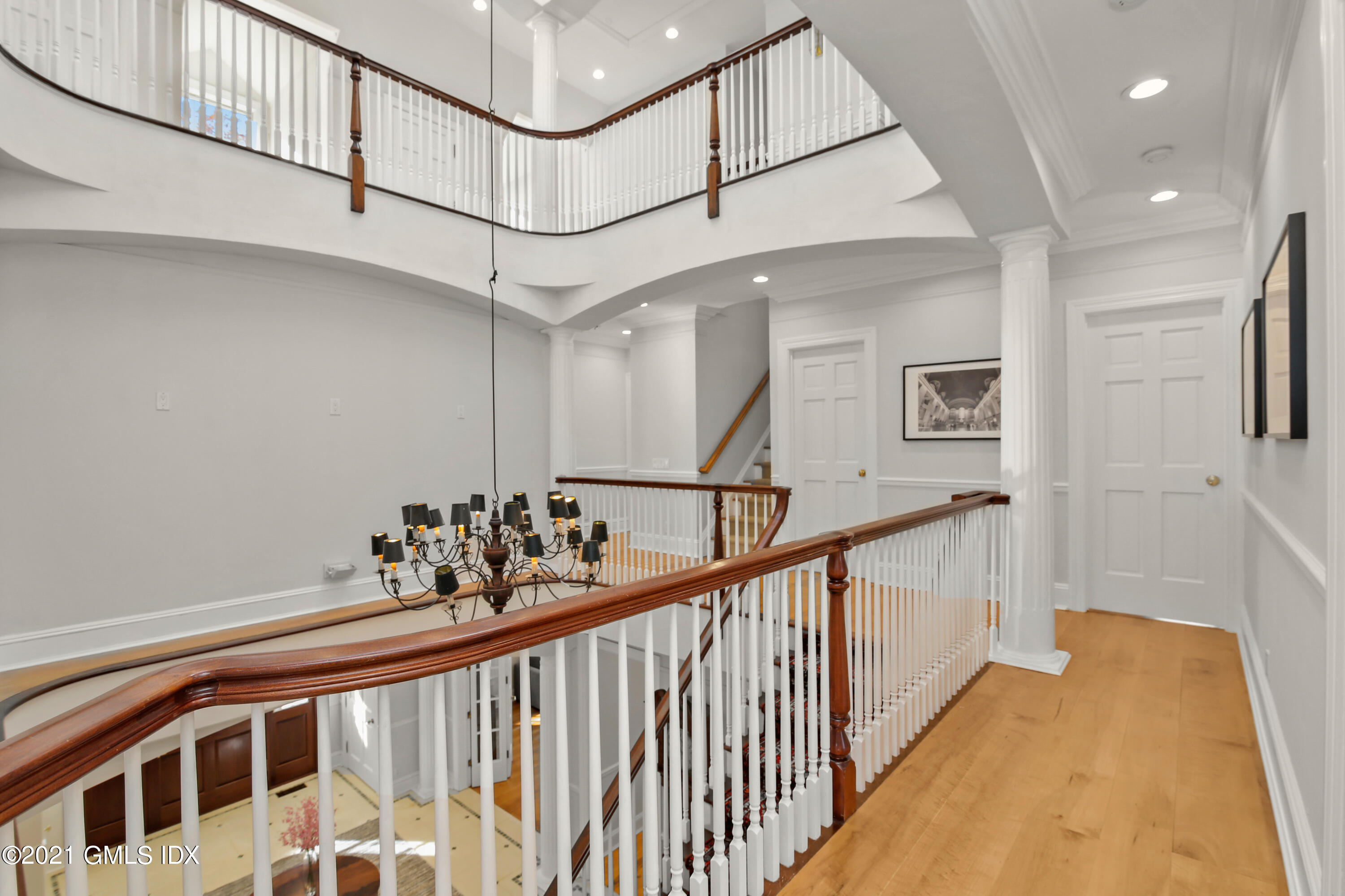 1 Juniper Hill Road Greenwich, CT 06830 - Photo 30 of 73 003