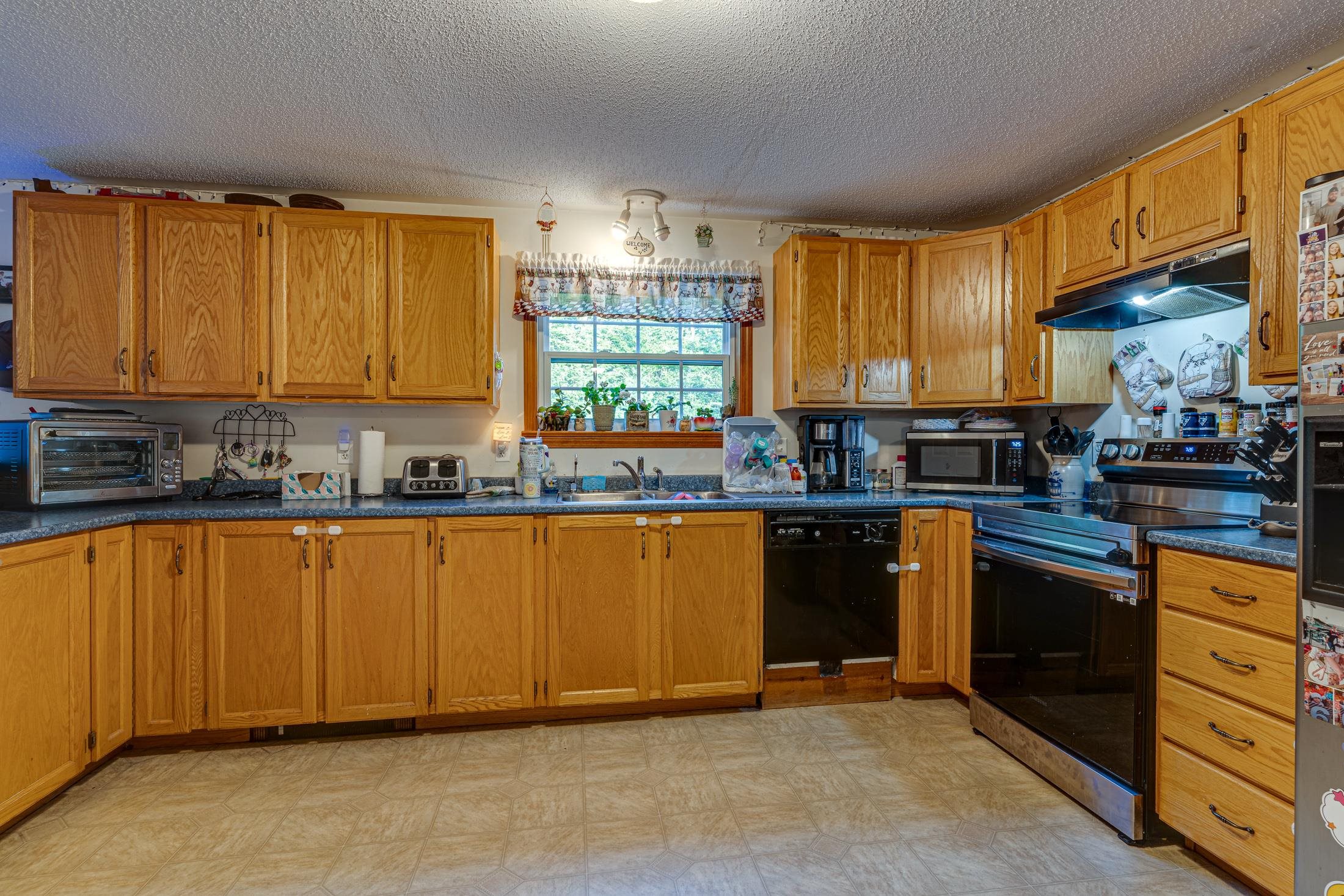 181 Cross Road, Unit 1 2 Strafford, NH 03884 - Photo 23 of 27
