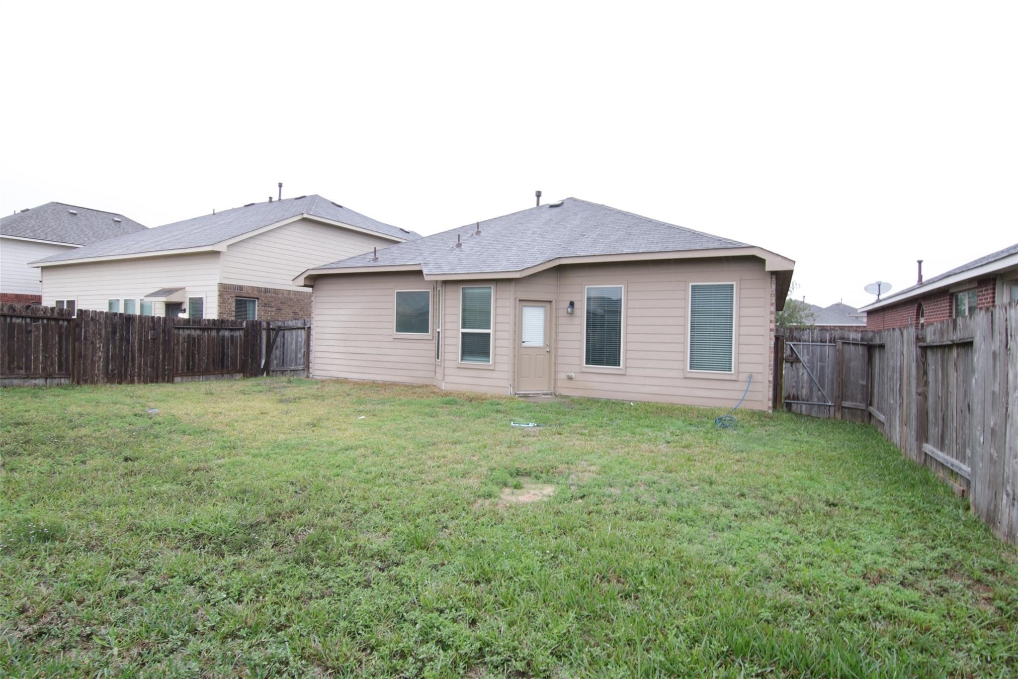 20419 Newcastle Ridge Lane Katy, TX 77449 - Photo 3 of 26