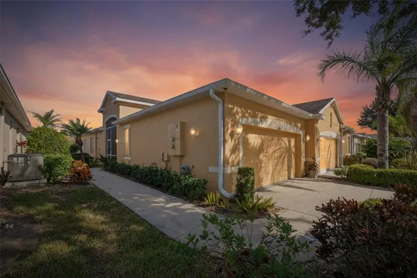 $309,900 | 2243 Oakley Green Drive, Unit 29, Sun City Center, FL 33573