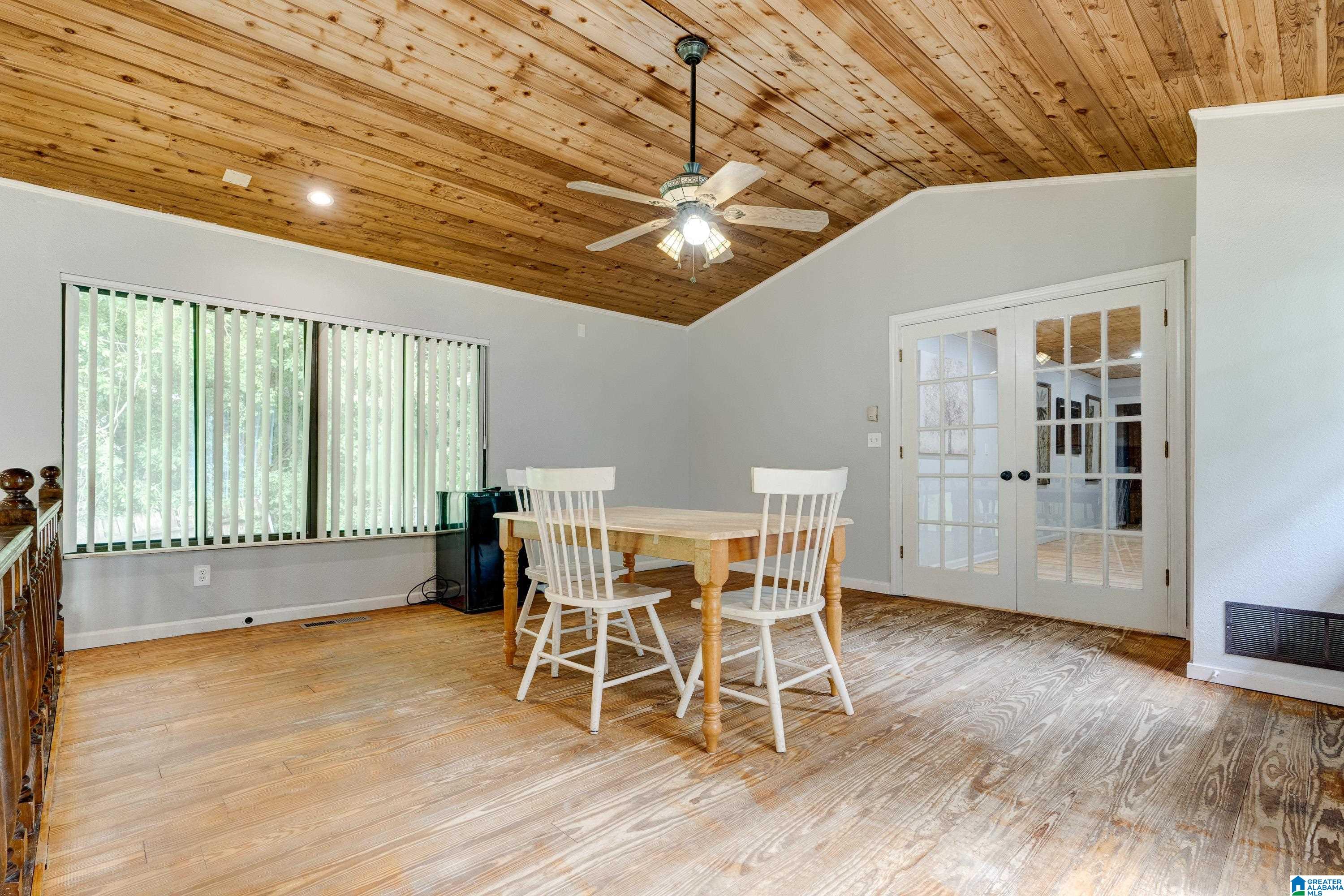 2016 Crest Lane Birmingham, AL 35226 - Photo 9 of 25