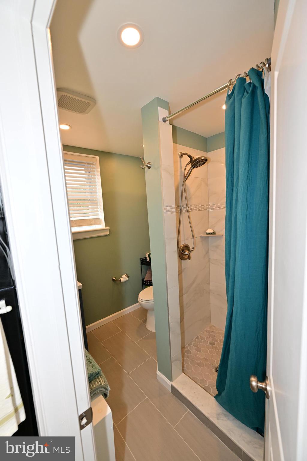 2447 North 54th Street Philadelphia, PA 19131 - Photo 14 of 16