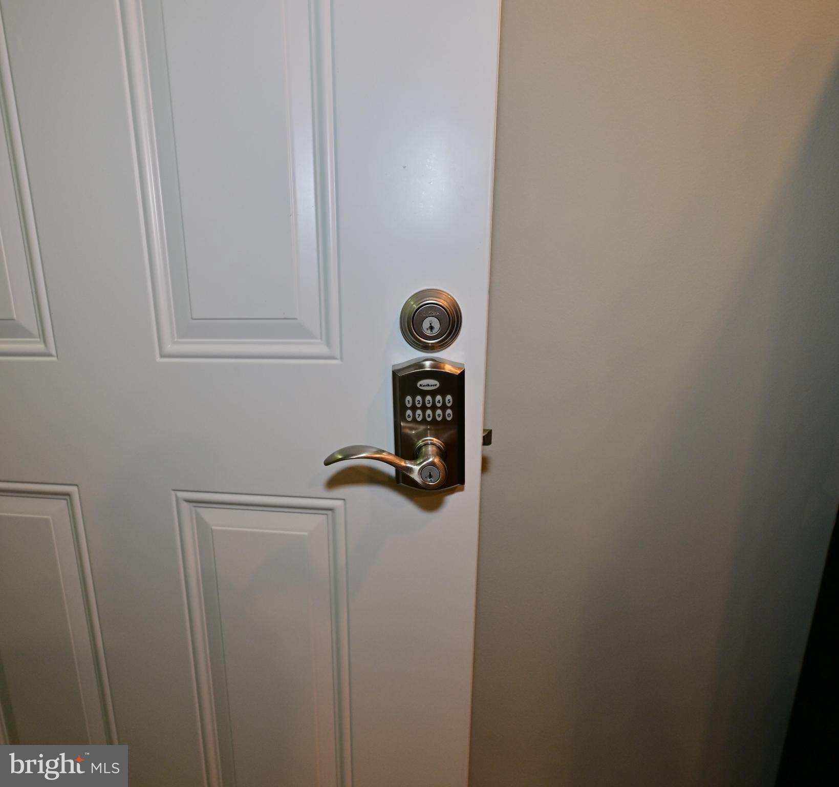 2447 North 54th Street Philadelphia, PA 19131 - Photo 2 of 16