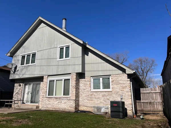 $425,000 | 9848 South Beverly Boulevard, Chicago, IL 60643