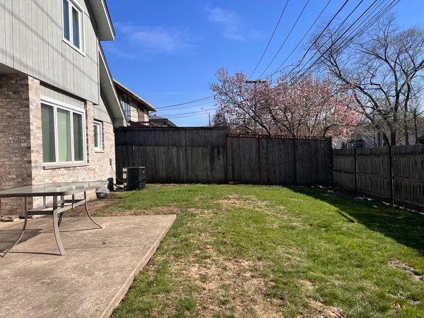 $425,000 | 9848 South Beverly Boulevard, Chicago, IL 60643