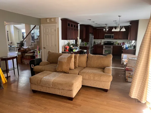 $425,000 | 9848 South Beverly Boulevard, Chicago, IL 60643