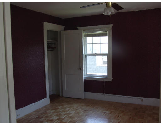 33 Brookfield Road Waltham, MA 02452 - Photo 10 of 11 Gallery Image 10