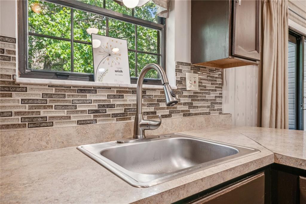 240 Timber Drive Trafford, PA 15085 - Photo 14 of 35