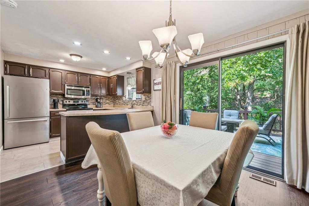 240 Timber Drive Trafford, PA 15085 - Photo 17 of 35