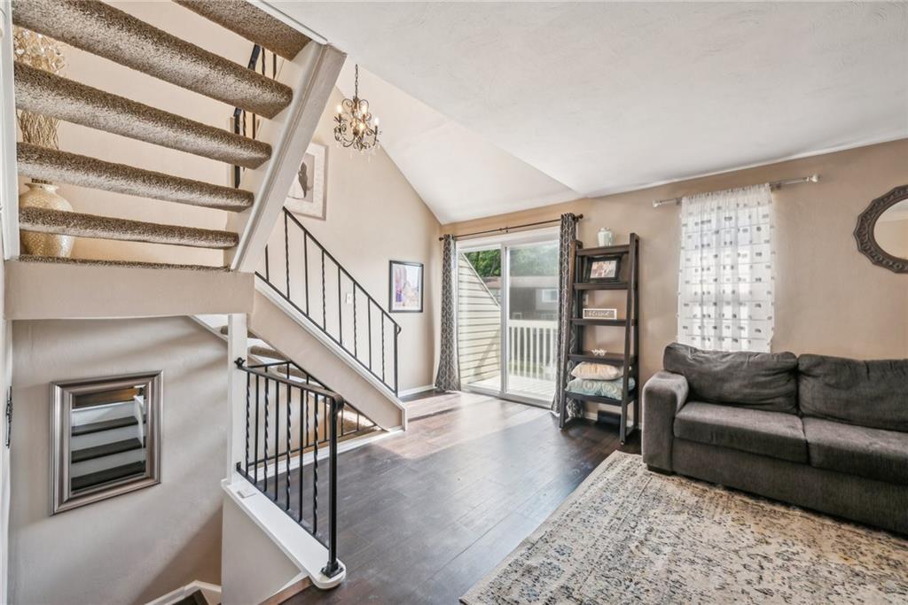 240 Timber Drive Trafford, PA 15085 - Photo 6 of 35