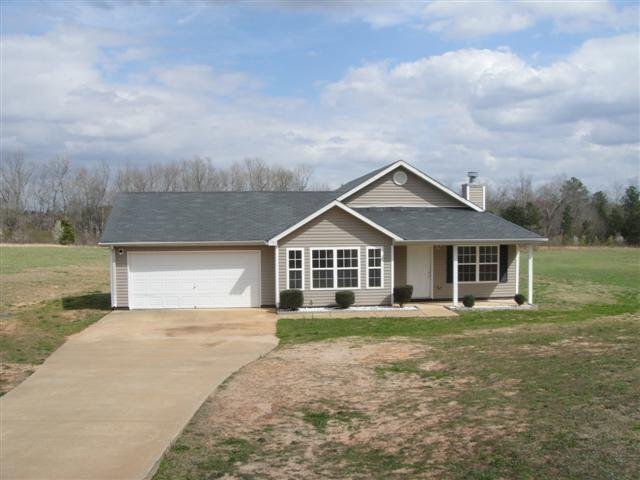 674 Charlie Fuller Road, Unit 3B Grantville, GA 30220 - Photo 1 of 1 Gallery Image 1