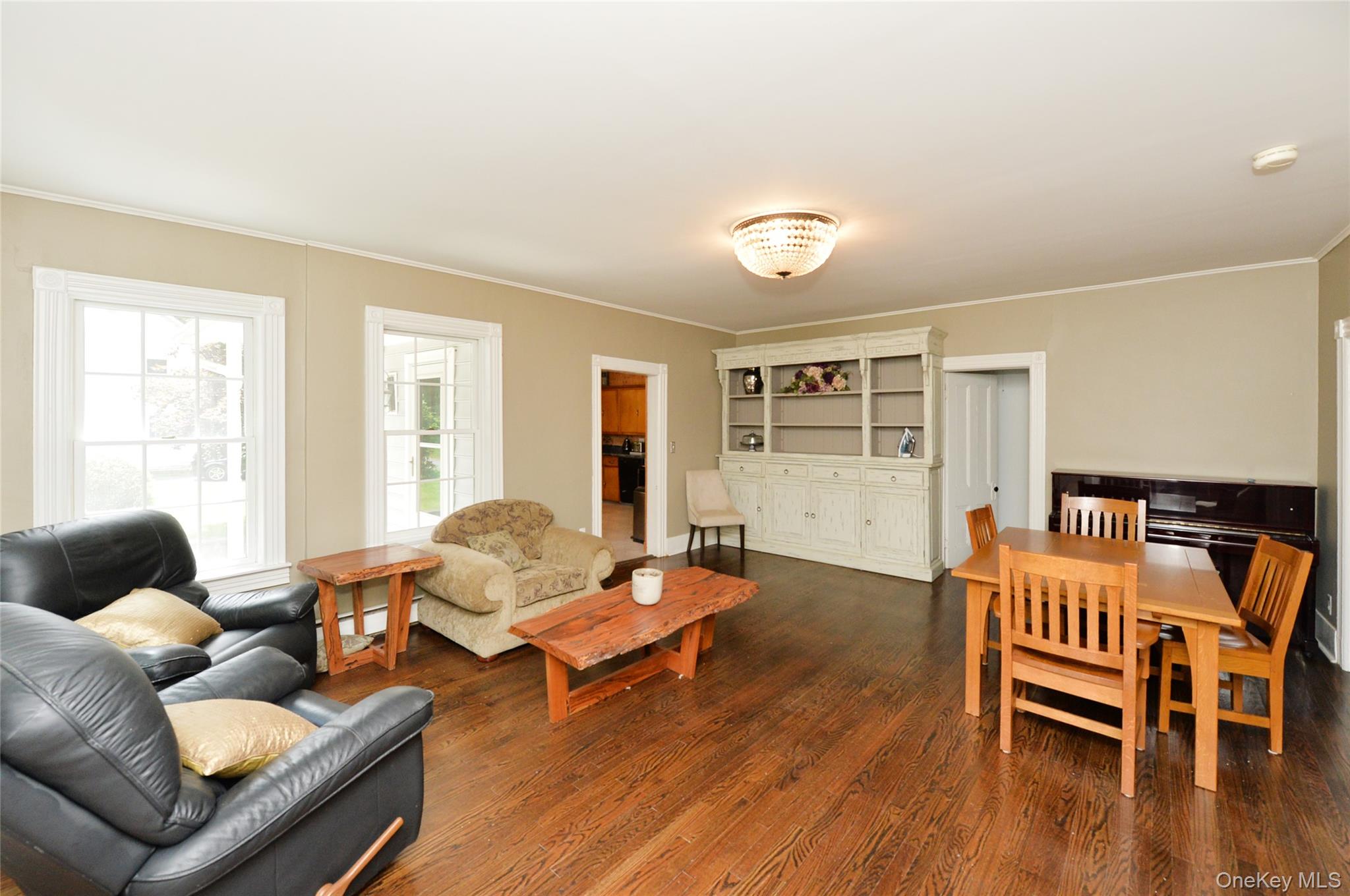 28 Montebello Road Montebello, NY 10901 - Photo 11 of 34