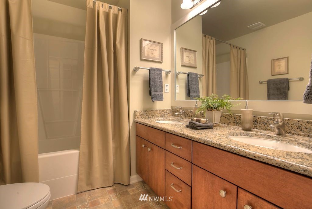 1009 North 33rd Street Renton, WA 98056 - Photo 11 of 15 Gallery Image 11
