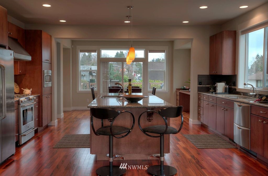 1009 North 33rd Street Renton, WA 98056 - Photo 12 of 15 Gallery Image 12