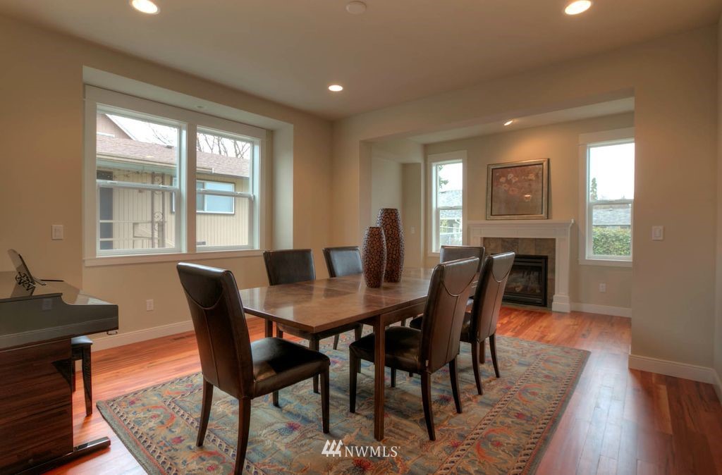 1009 North 33rd Street Renton, WA 98056 - Photo 7 of 15 Gallery Image 7