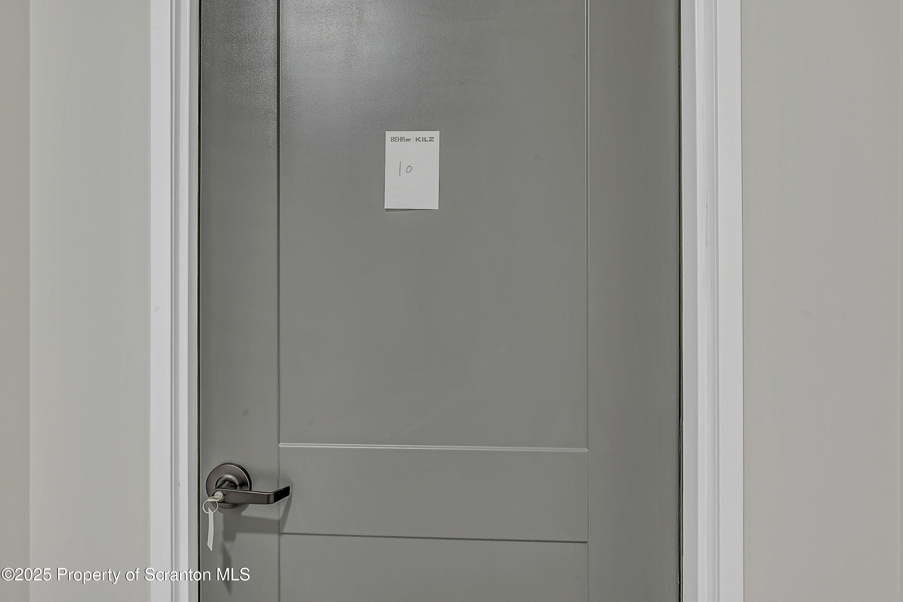 215 Hickory Street, Unit 10 Scranton, PA 18505 - Photo 1 of 10 Hickory Street Unit 10-1487