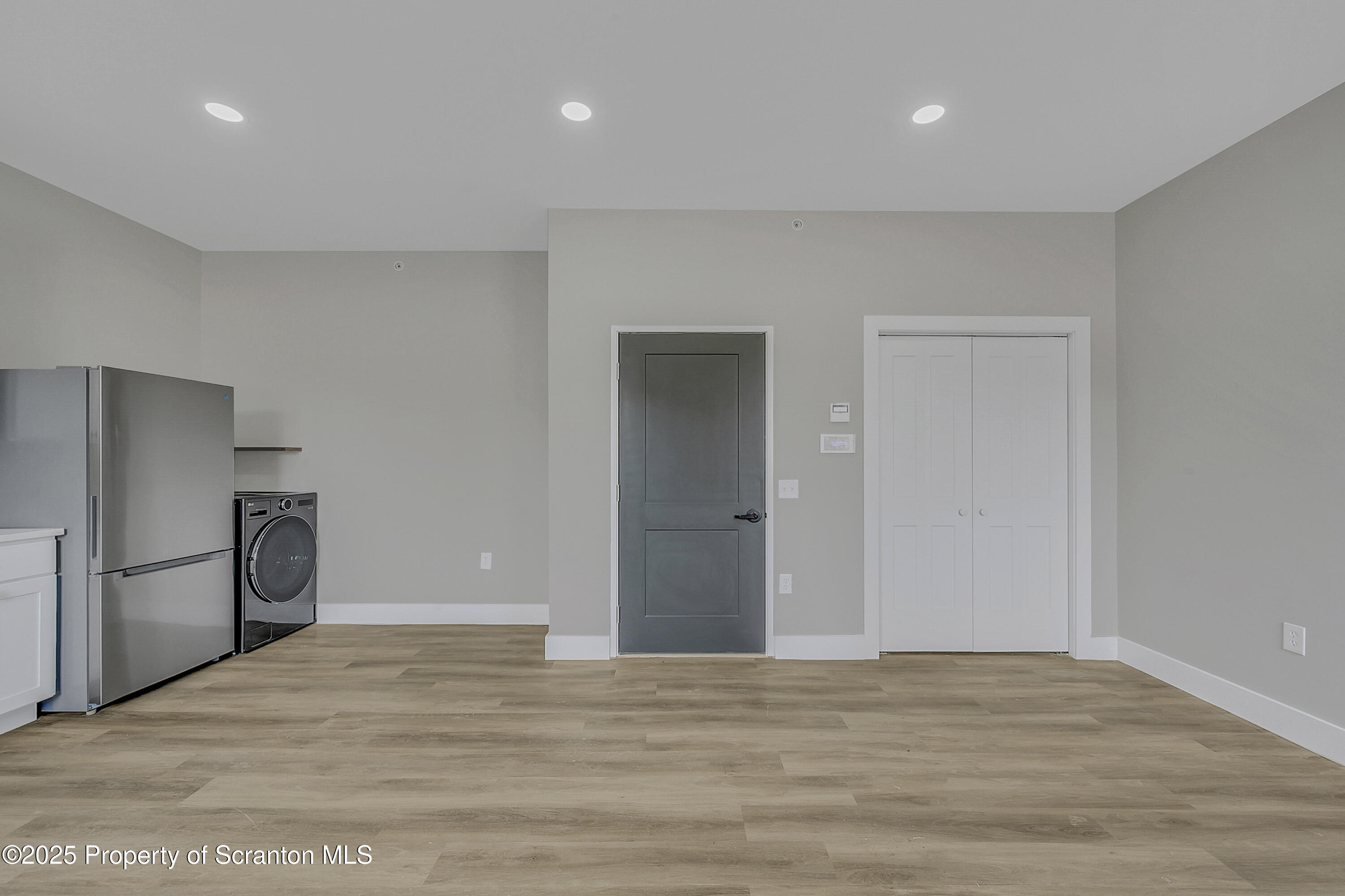 215 Hickory Street, Unit 10 Scranton, PA 18505 - Photo 5 of 10 Hickory Street Unit 10-1512