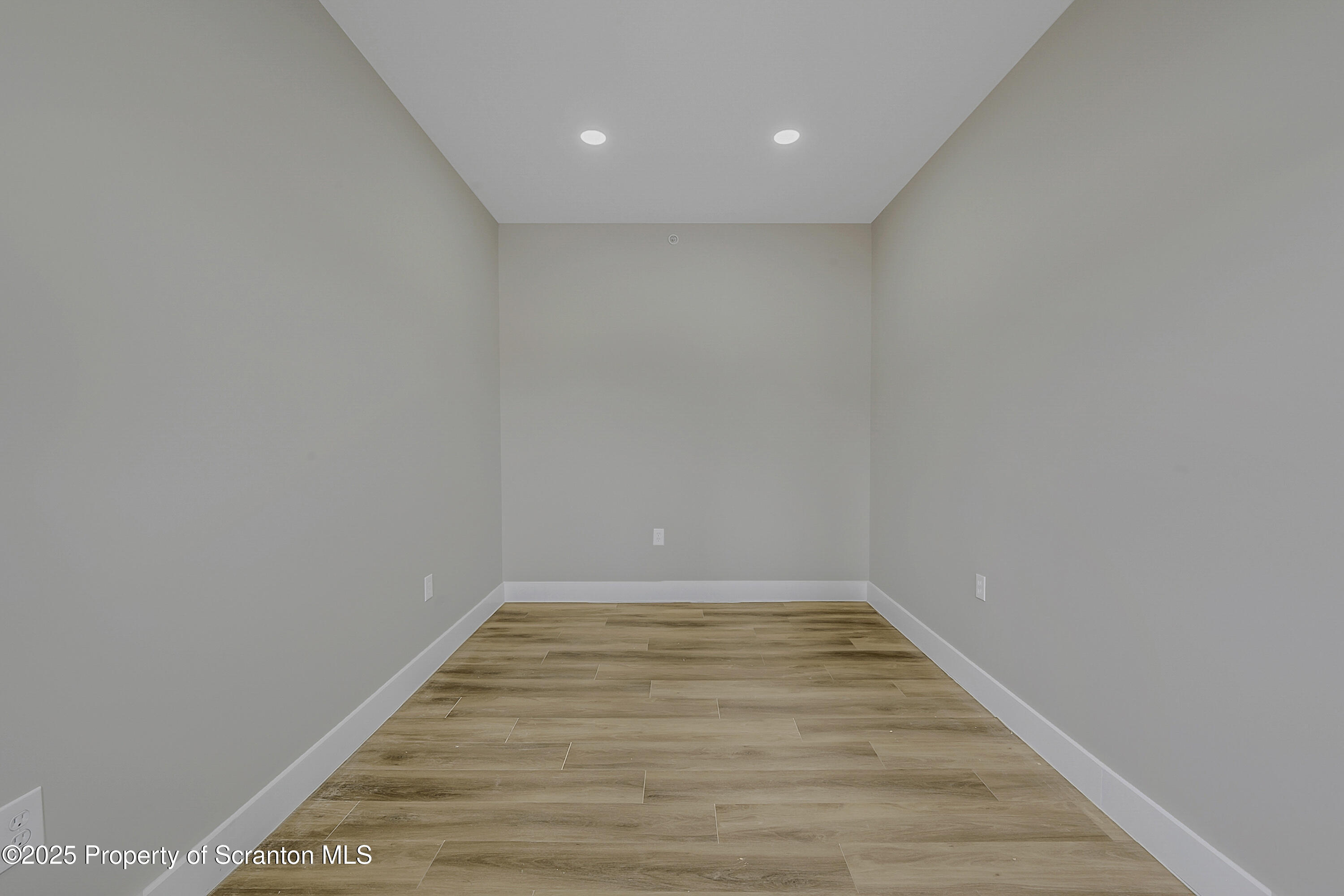 215 Hickory Street, Unit 10 Scranton, PA 18505 - Photo 7 of 10 Hickory Street Unit 10-1527