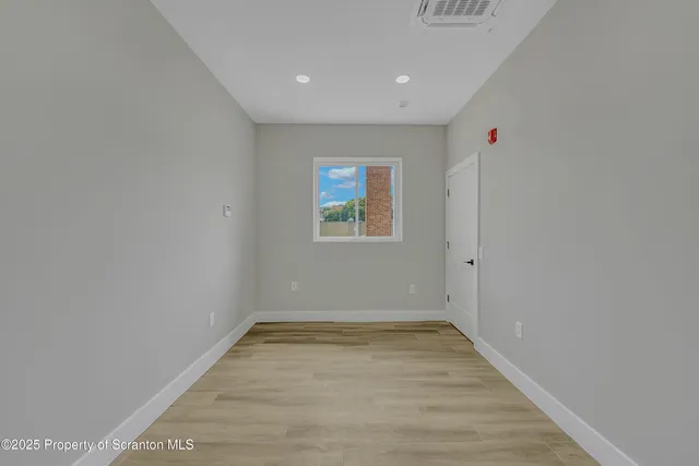 $995 | 215 Hickory Street, Unit 10, Scranton, PA 18505