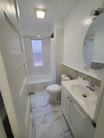 $1,825 | 432 Dixwell Avenue, New Haven, CT 06511