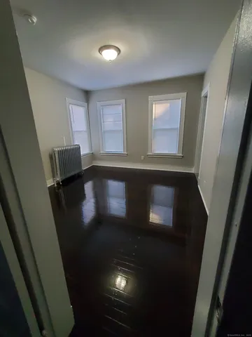 $1,825 | 432 Dixwell Avenue, New Haven, CT 06511