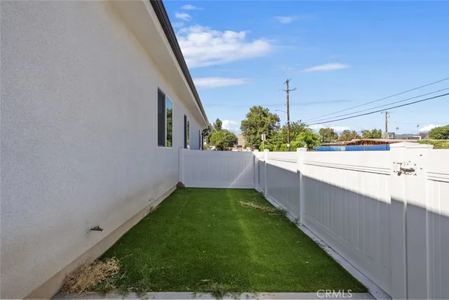 a view of a house with a garage
