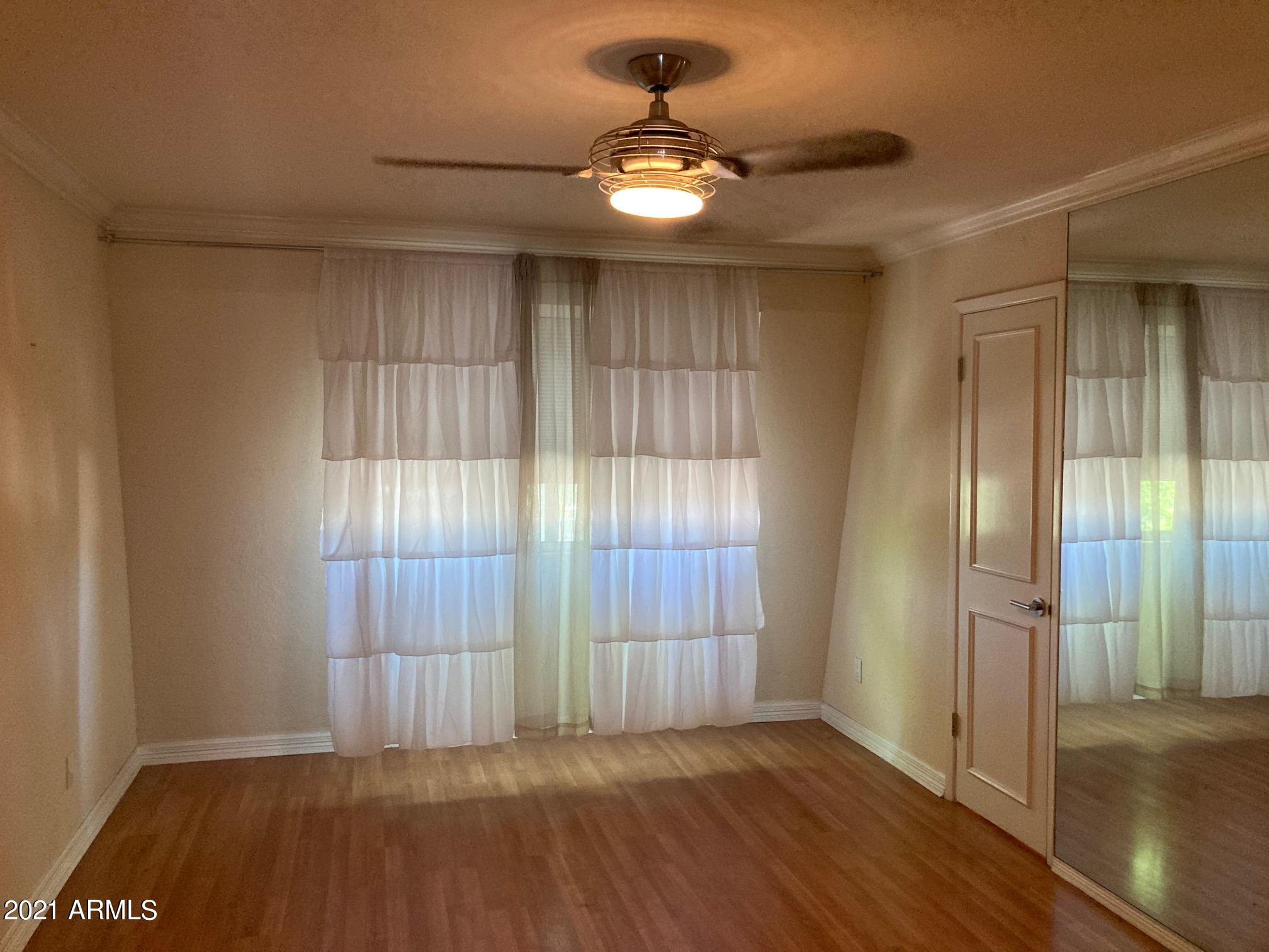 1014 East Osborn Road, Unit E Phoenix, AZ 85014 - Photo 5 of 14 IMG_9676